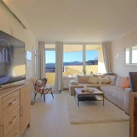 Apartment 422